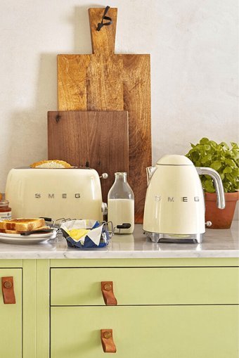 Smeg 2'li Elektronik Çeyiz Seti Krem