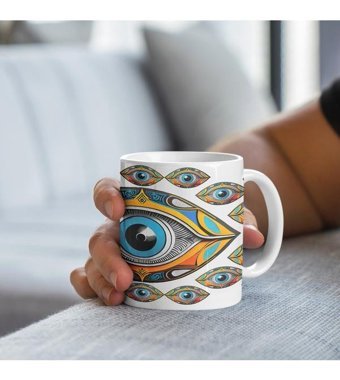 Kreatif Kupa Modern Tasarımda Nazar Boncuğu Kupa