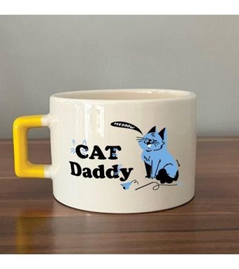 Mor Mürekkep Cat Daddy Baskılı Sarı Kulplu C Fincan