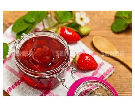 Şener Çilek Reçeli 1.5 kg