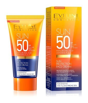 Eveline Cosmetics 50 Faktör Tüm Ciltler İçin Nemlendirici Yaşlanma Karşıtı Suya Dayanıklı Yüz Güneş Kremi 50 ml