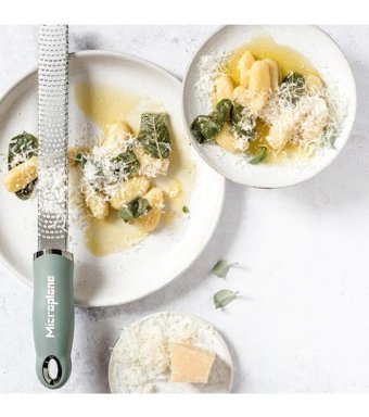 Microplane Premium Classic Zester Paslanmaz Çelik Rende Okaliptüs Yeşili