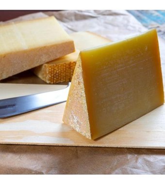 Dökme Ürünler Eski Kaşar Peyniri 1900 gr