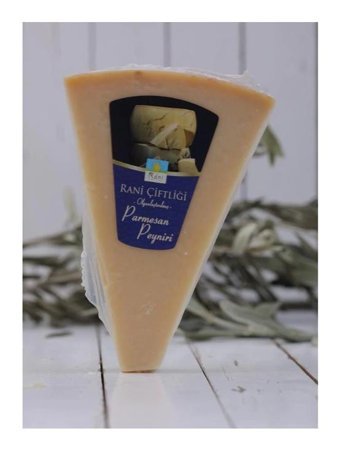 Rani Çiftliği Parmesan Peyniri 250 gr