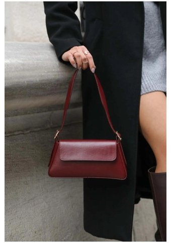 Gülşah Çaptı Bag Sade Tasarım Kapaklı Kol Kadın El Çantası Bordo