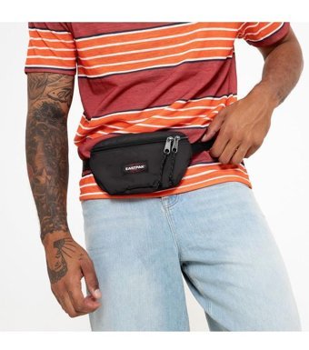 Eastpak Springer Siyah Erkek Sırt Çantası