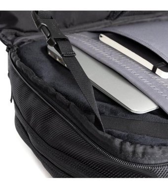 Eastpak Cnnct Office Laptop Coat Siyah Erkek Sırt Çantası