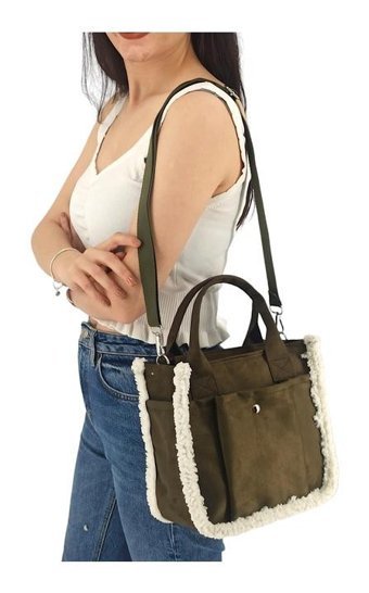 Çlk Accessories Kadife Kumaş Önü Cepli Tüylü Spor Askı Kadın Omuz Çantası Yeşil