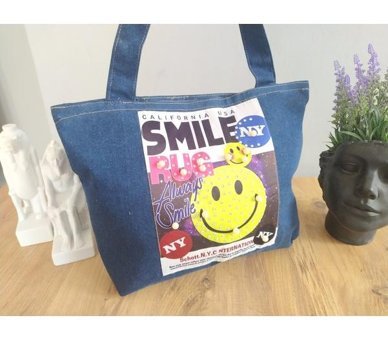 Otay Bag El Yapımı Smile Desenli Kot Kadın Omuz Çantası Çok Renkli
