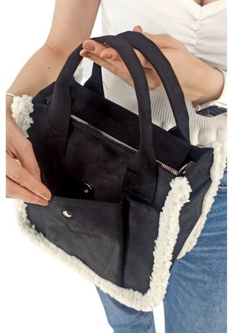 Çlk Accessories Kadife Kumaş Önü Cepli Tüylü Spor Askı Kadın Omuz Çantası Siyah