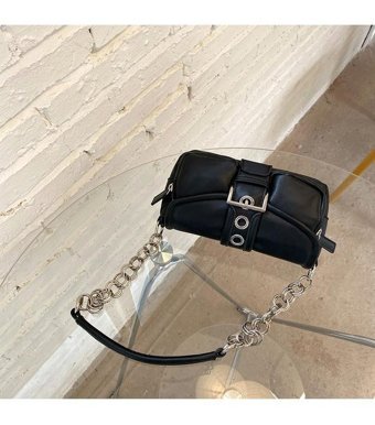 Summer Love Niş Tasarım Mini Retro Halkalı Zincir Kadın Omuz Çantası Siyah
