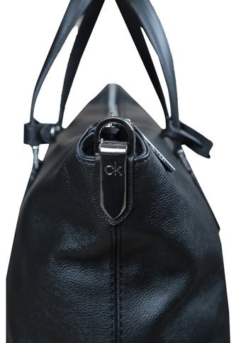 Calvin Klein K60K607060Bax Kadın Omuz Çantası Çok Renkli