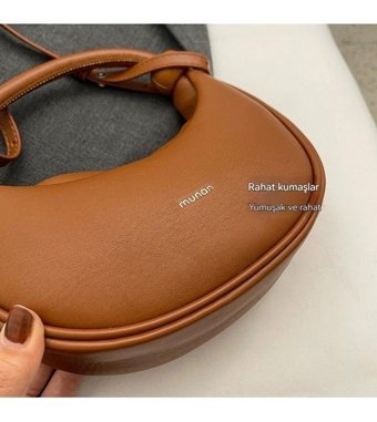 Eternal Luck Bir Altı Moda Yarım Ay Eyer Kadın Omuz Çantası Kahverengi
