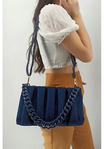 Çlk Accessories Zincirli Nubuk Büzgü Deri Tr12180 Kadın Omuz Çantası Lacivert