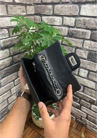 Alithestereo Lisinya359 Capitone Zincirli Deri Kadın Omuz Çantası Siyah