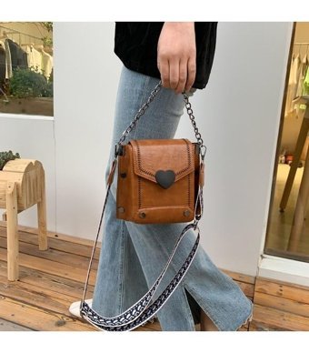 Layla Retro Geniş Kadın Omuz Çantası Haki