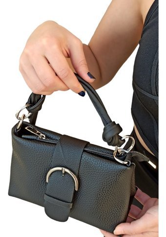 Çlk Accessories Önden Kemerli Küçük Kadın Omuz Çantası Siyah