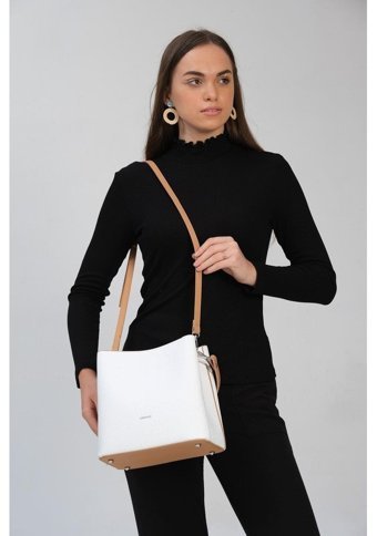 Çanta Trend Kubraboutique 4 Bölmeli Yeni Sezon Kadın Omuz Çantası Beyaz
