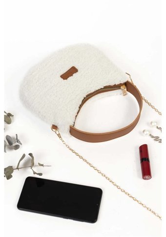 Nothing Kürkü Peluş Kulplu Zincir Mini Baget Kadın Omuz Çantası Taba - Krem
