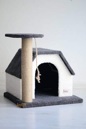 Kayton Oturaklı Oyuncaklı 43 cm Kedi Tırmalama Evi