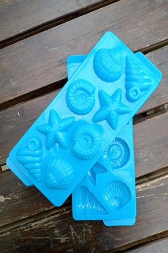 Emtory Home Plastik Kapaklı Renkli Yıldız Buz Kalıbı