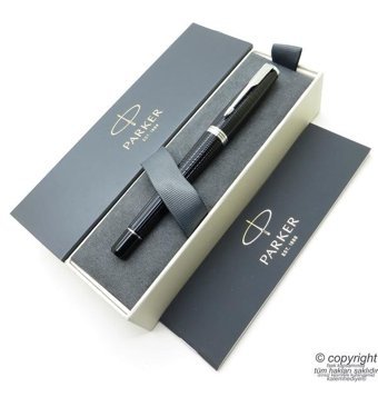 Parker Urban Premium Abanoz Siyah Dolma Kalem