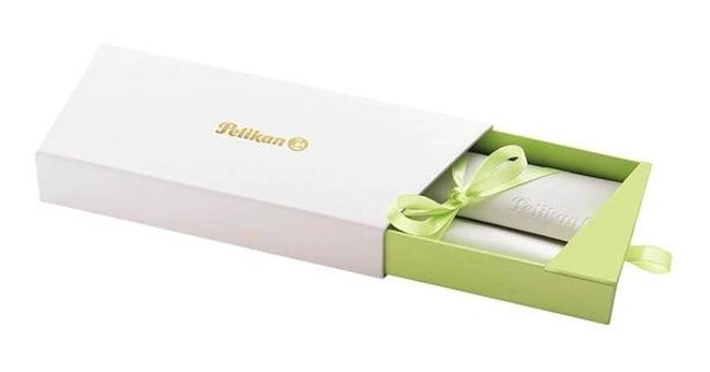 Pelikan M200 M Uç Pastel Yeşil 815314 Dolma Kalem