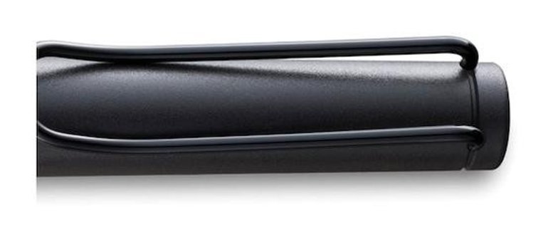 Lamy Safari Mat Siyah 17-F Dolma Kalem