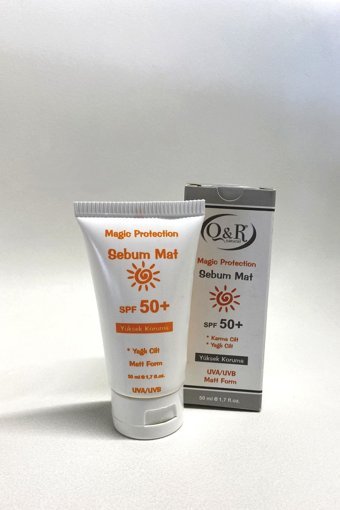 Q&R Sebum Mat 50 Faktör Tüm Ciltler İçin Nemlendirici Suya Dayanıklı Yüz Güneş Kremi 50 ml