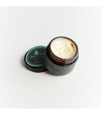 Chime Of Smile Sun Cream 50 Faktör Tüm Ciltler İçin Leke Karşıtı Nemlendirici Yağsız Suya Dayanıklı Yüz ve Vücut Güneş Kremi 50 ml
