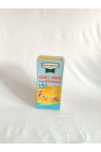 Balkanlıoğlu Kids 50 Faktör Tüm Ciltler İçin Nemlendirici Suya Dayanıklı Yüz Güneş Kremi 50 ml