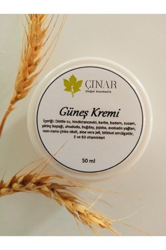 Çınar Doğal Kozmetik 50 Faktör Tüm Ciltler İçin Leke Karşıtı Nemlendirici Yağsız Suya Dayanıklı Yüz ve Vücut Güneş Kremi 50 ml