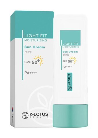 Klotus Beauty 50 Faktör Tüm Ciltler İçin Leke Karşıtı Nemlendirici Yağsız Suya Dayanıklı Yüz Güneş Kremi 50 ml