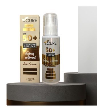 Dr. Cure 50 Faktör Tüm Ciltler İçin Nemlendirici Suya Dayanıklı Yüz Güneş Kremi 50 ml