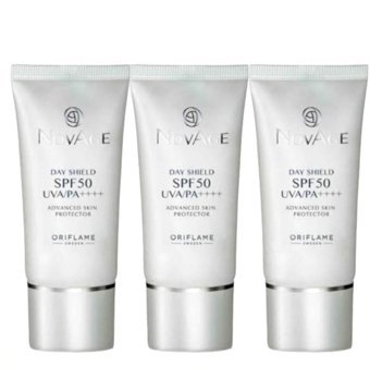 Oriflame Sun Protection 50 Faktör Tüm Ciltler İçin Leke Karşıtı Nemlendirici Yağsız Suya Dayanıklı Yüz ve Vücut Güneş Kremi 50 ml