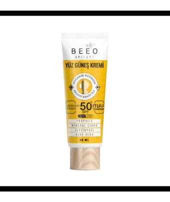 Beeo Propolis 50 Faktör Tüm Ciltler İçin Leke Karşıtı Nemlendirici Yağsız Suya Dayanıklı Yüz Güneş Kremi 50 ml