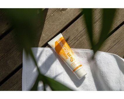 Forever Living Products 30 Faktör Tüm Ciltler İçin Nemlendirici Suya Dayanıklı Yüz Güneş Kremi 118 ml