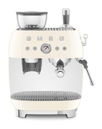 Smeg EGF03CREU 1600 W 2.4 lt Kapasiteli Süt Köpürtücülü Espresso Yapma Kapsül Kahve Makinesi