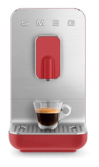 Smeg BCC02 1350 W 1.4 lt Kapasiteli Süt Köpürtücülü Espresso Yapma Kapsül Kahve Makinesi