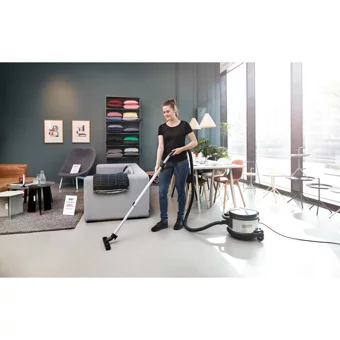 Nilfisk VP 930 760 W Yatay Hepa Filtreli Toz Torbalı Süpürge Gri