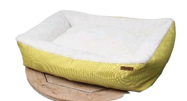 Chester Yıkanabilir Tek Fonksiyonlu 75x65x15 cm Minder Kedi Yatağı Sarı