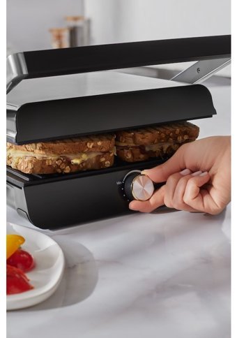 Homend Grilliant 1346H 4 Dilim Döküm Tek Yönlü 2000 W Izgaralı inox Tost Makinesi