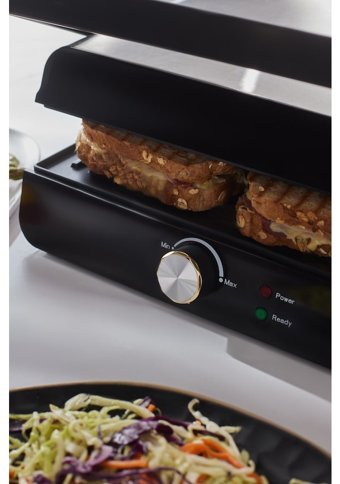 Homend Grilliant 1346H 4 Dilim Döküm Tek Yönlü 2000 W Izgaralı inox Tost Makinesi