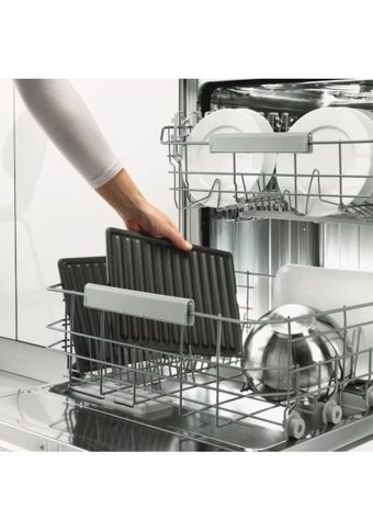Delonghi CG4001 6 Dilim Granit Çıkartılabilir Plaka Tek Yönlü 1600 W Izgaralı Gri Tost Makinesi