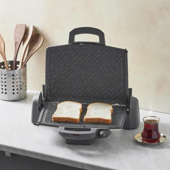 Emsan Magic Pro 6 Dilim Granit Çıkartılabilir Plaka Tek Yönlü 1800 W Izgaralı Beyaz Tost Makinesi