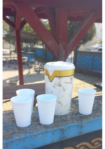 Tilbe Home Plastik 1.5 lt Kapaklı Sürahi