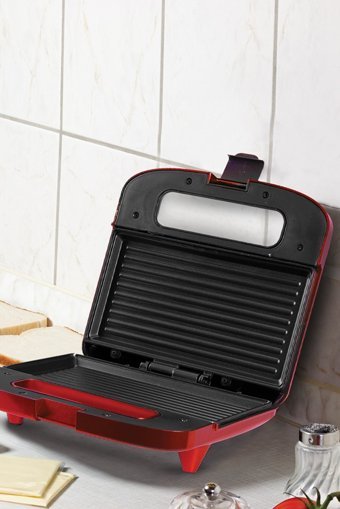 Goldmaster Nice 2 Dilim Alüminyum Tek Yönlü 750 W Izgaralı Kırmızı Tost Makinesi