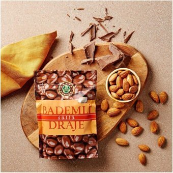 Kahve Dünyası Bademli Çikolata 60 gr