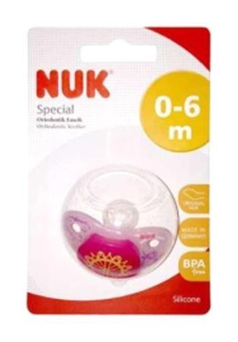Nuk Special 6-18 Ay+ Delikli Ortodontik Damaklı Silikon Emzik Çok Renkli