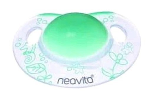 Nuk 0-6 Ay Delikli Ortodontik Silikon Emzik Beyaz-Yeşil